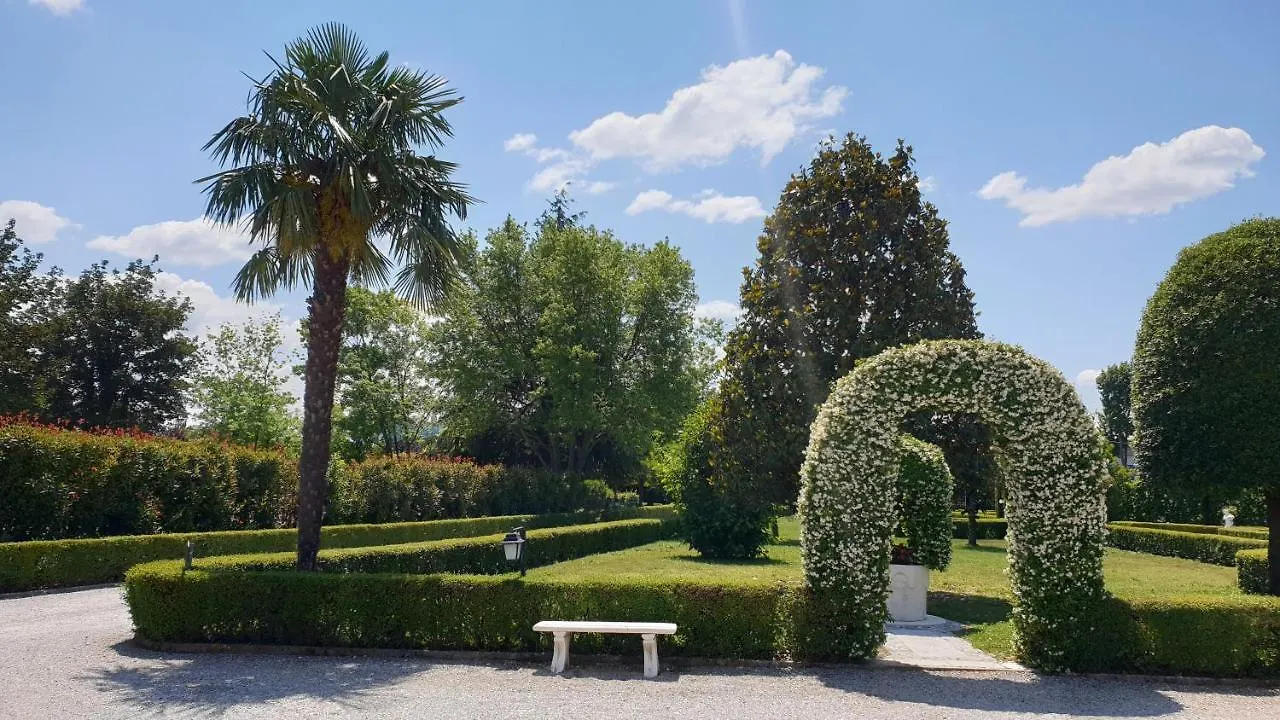 Country house Villa Serena Agriturismo Montebelluna Italy