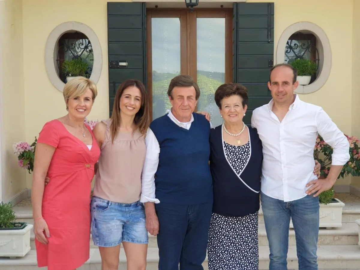 Villa Serena Agriturismo Montebelluna Country house