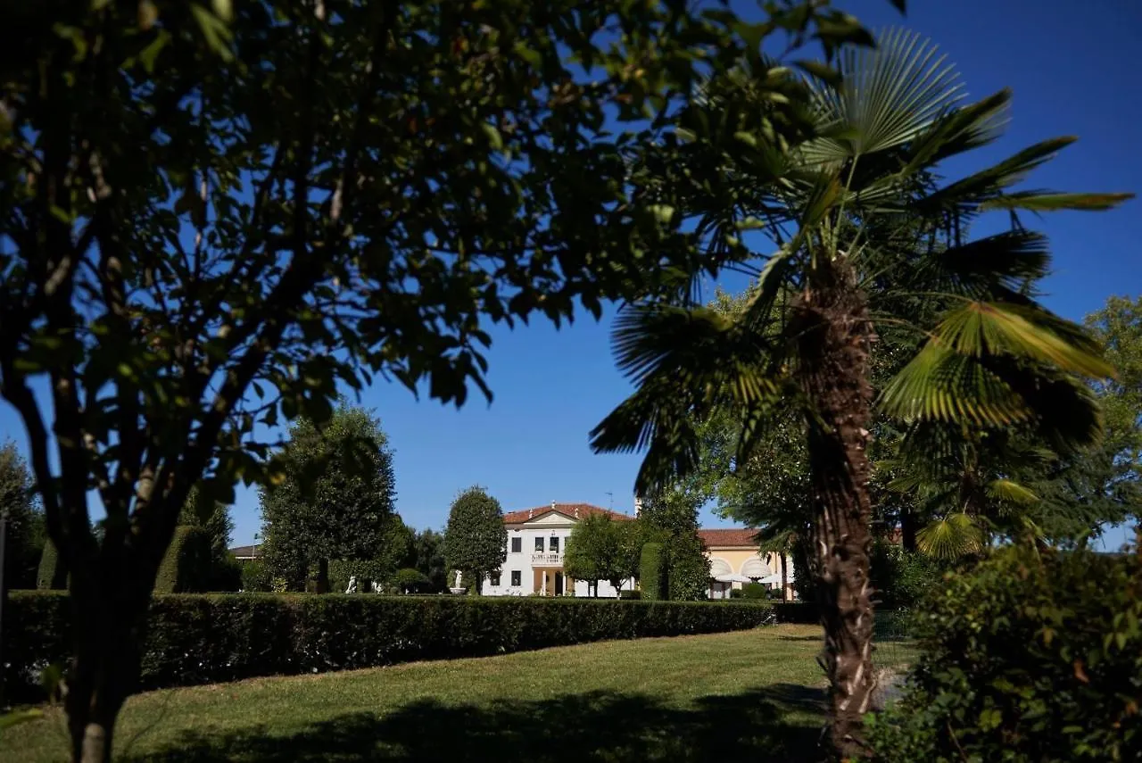 Villa Serena Agriturismo Montebelluna Country house